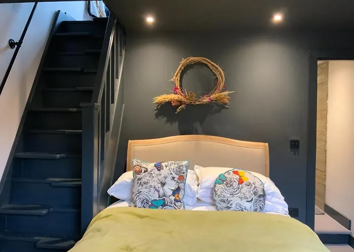 Boutique Home Near Chichester Centre